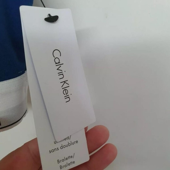 Calvin klien blue/white spellout sports bra.Size small uk 8BNWT - Picture 4 of 4